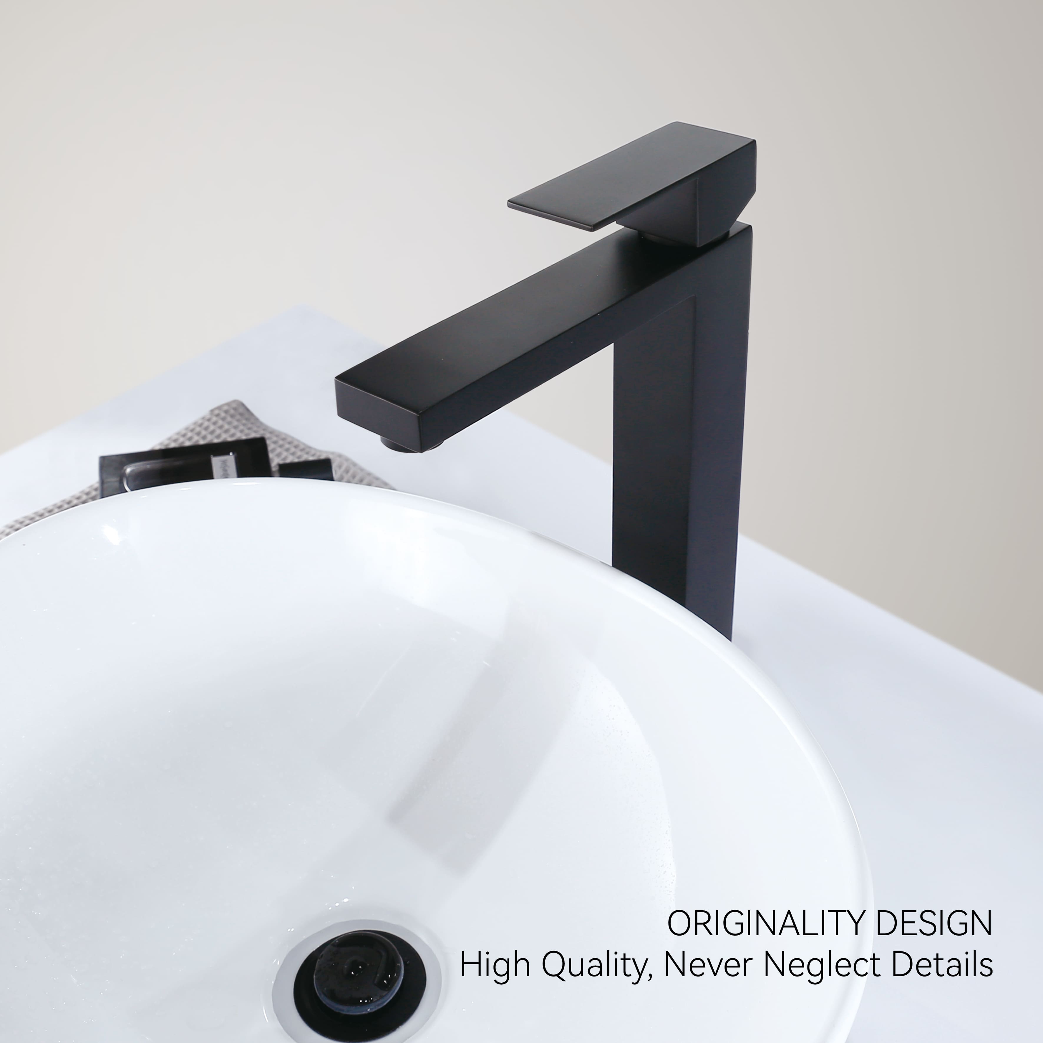 Robinet de bassin simple de meilleure qualité noire de meilleure qualité Bathoir de la salle de bain