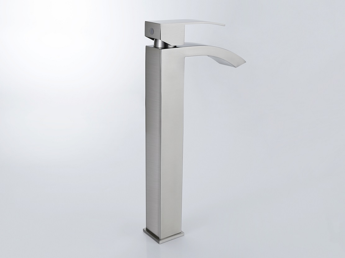 robinet lavabo de salle de bain