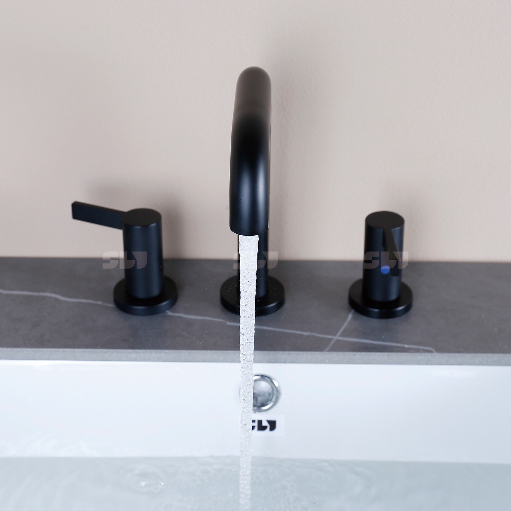 Robinets de bassin cuivre en gros de gros pour une utilisation dans les salles de bains