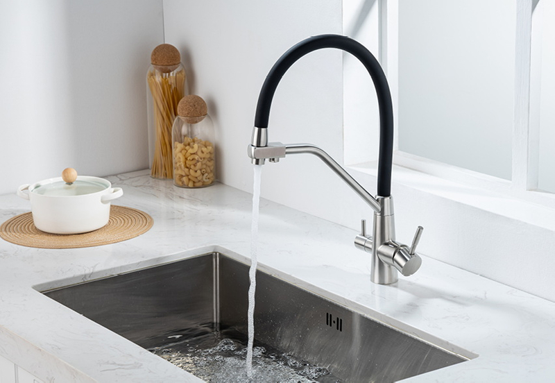 Robinets de cuisine filtrés à usage domestique