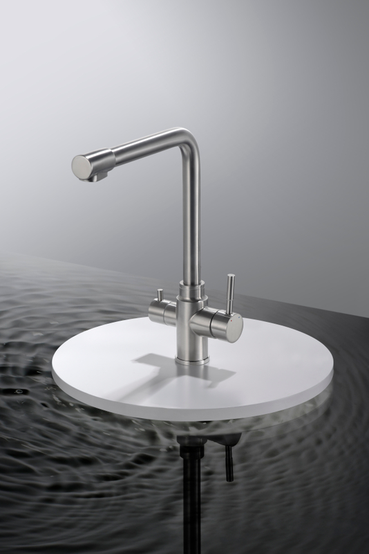 Taps de cuisine nickel brossés sourcils robots d'eau purifiés au robinet d'eau à chaud Filtration d'eau et robinets