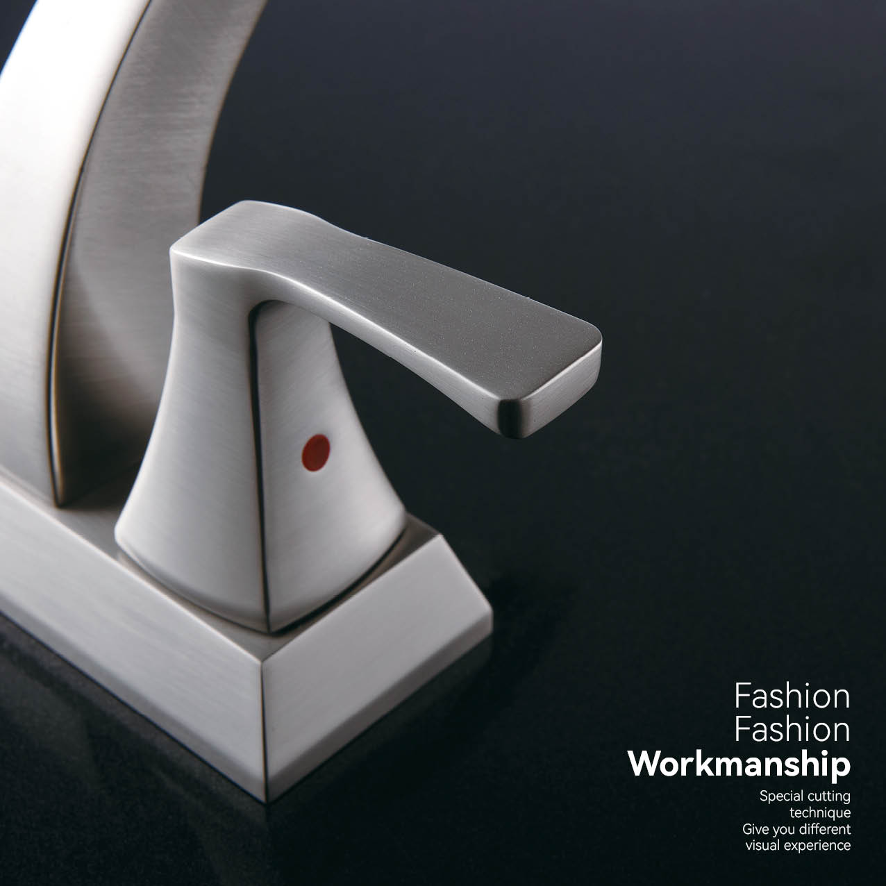 Robinet de salle de bain sans &eacute;gal de 4 pouces 