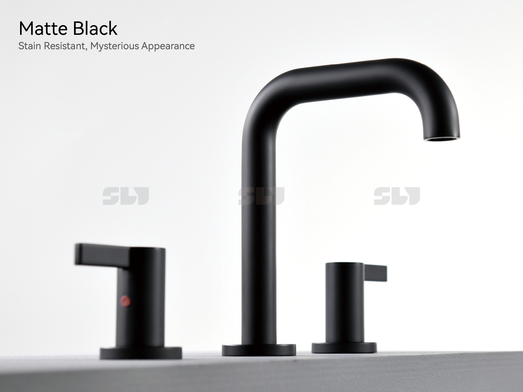 Robinet large de 8 pouces