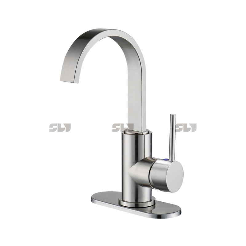 Robinet de lavabo de salle de bain de luxe sournois