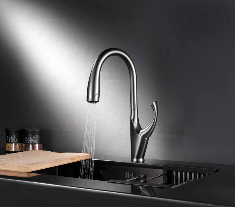 robinet de cuisine Tire 