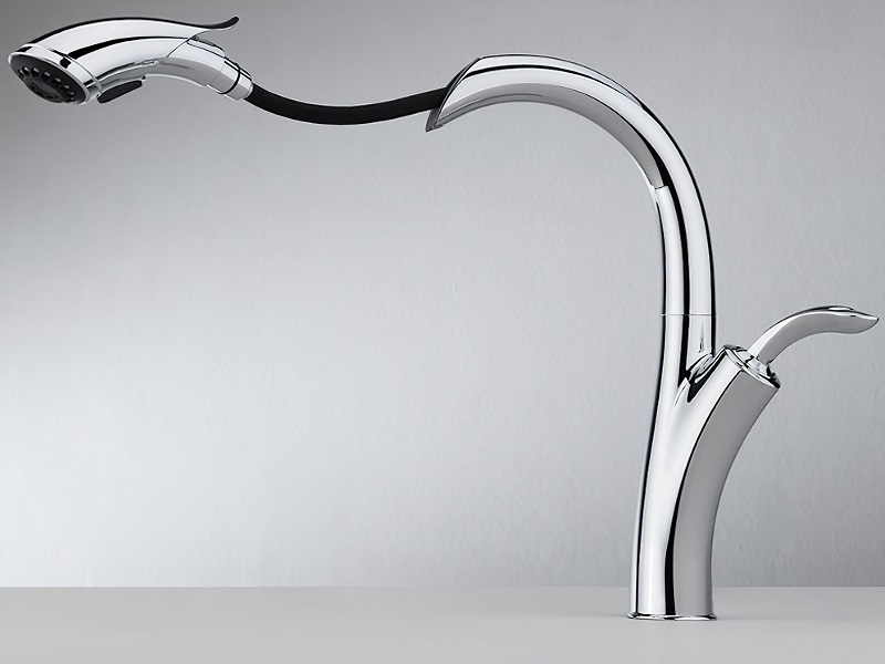 robinet de cuisine &agrave; pulv&eacute;risation rabattable