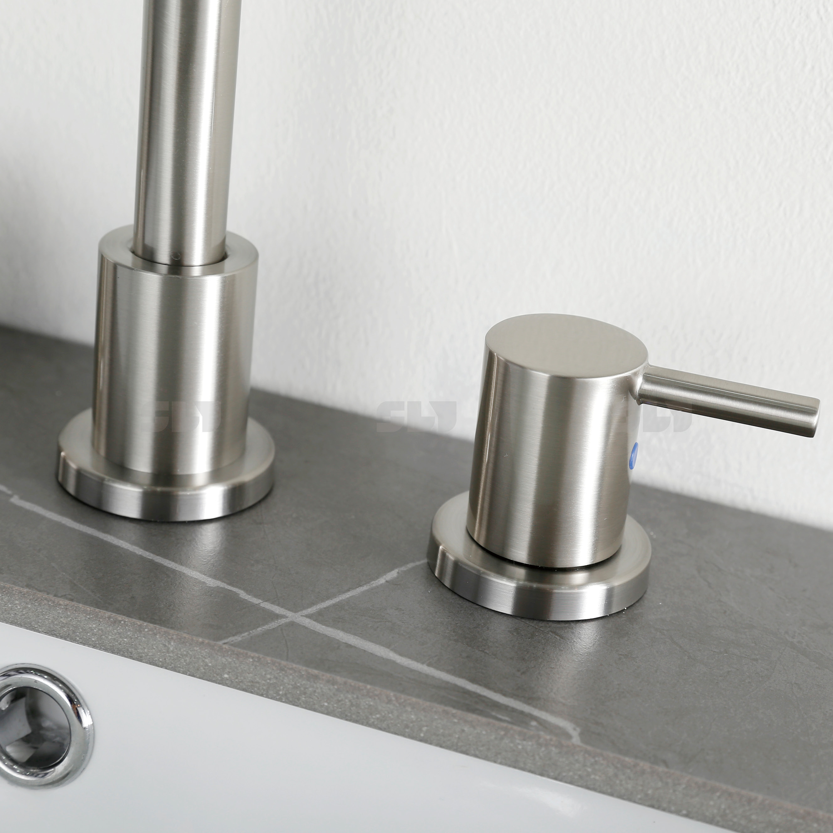 3 trous 8 pouces robinet d'eau widspread de salle de bain mélangeur de robinet d'évier de la salle de bain Taps