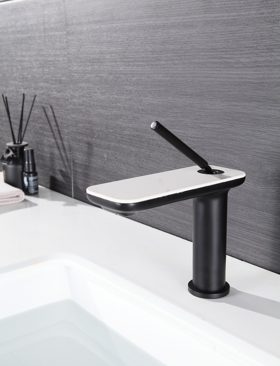 appareils de plomberie de salle de bains