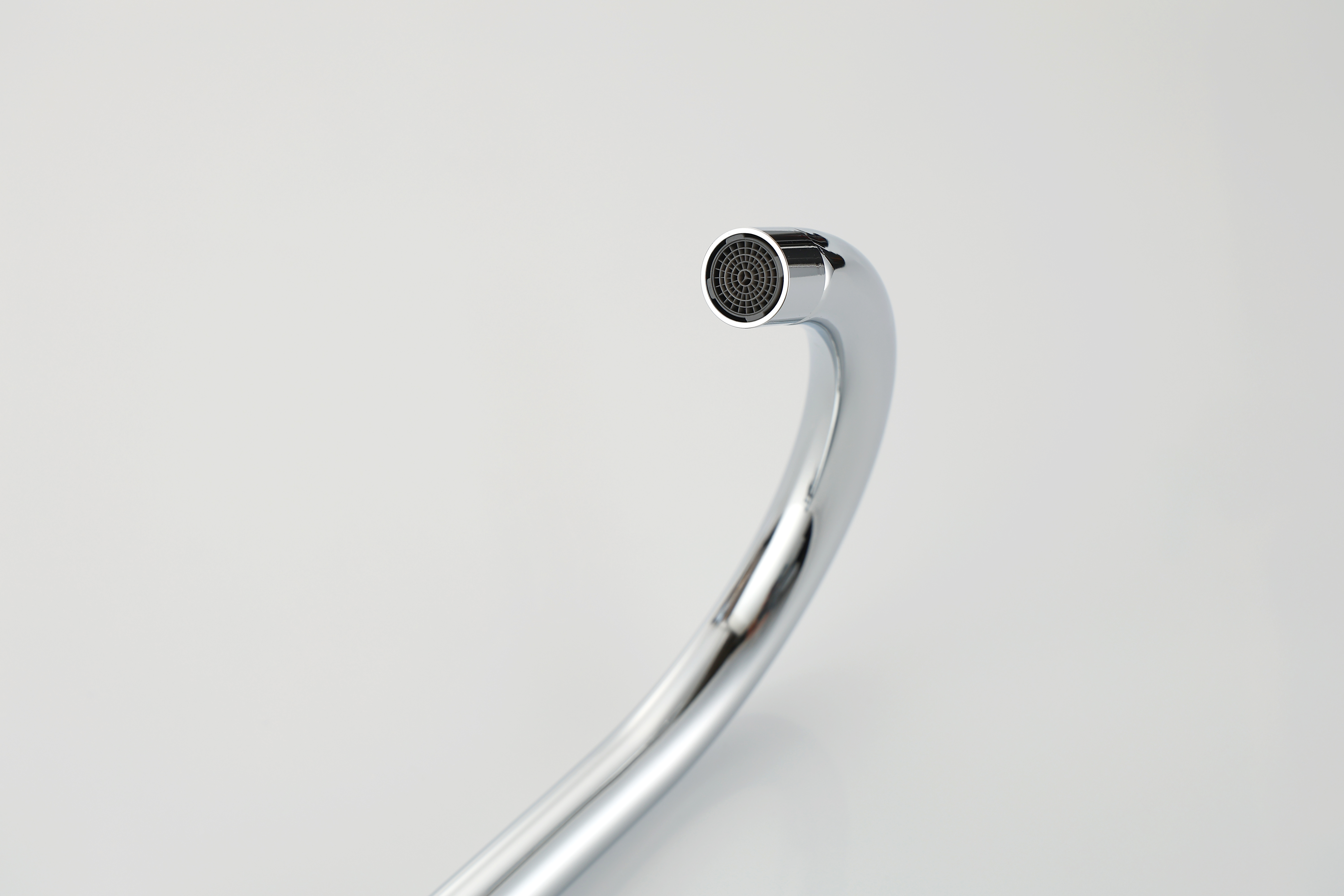 Robinets de cuisine avec pulv&eacute;risateur 