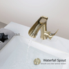 NOUVEAUX arrivées modernes de conception moderne Chrome Fauce de bassin à manche unique pour salle de bain à domicile